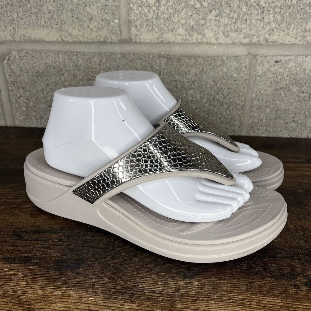 Crocs Monterey Metallic Hammered Women's 10 Silver Wedge Flip Flop Sandals